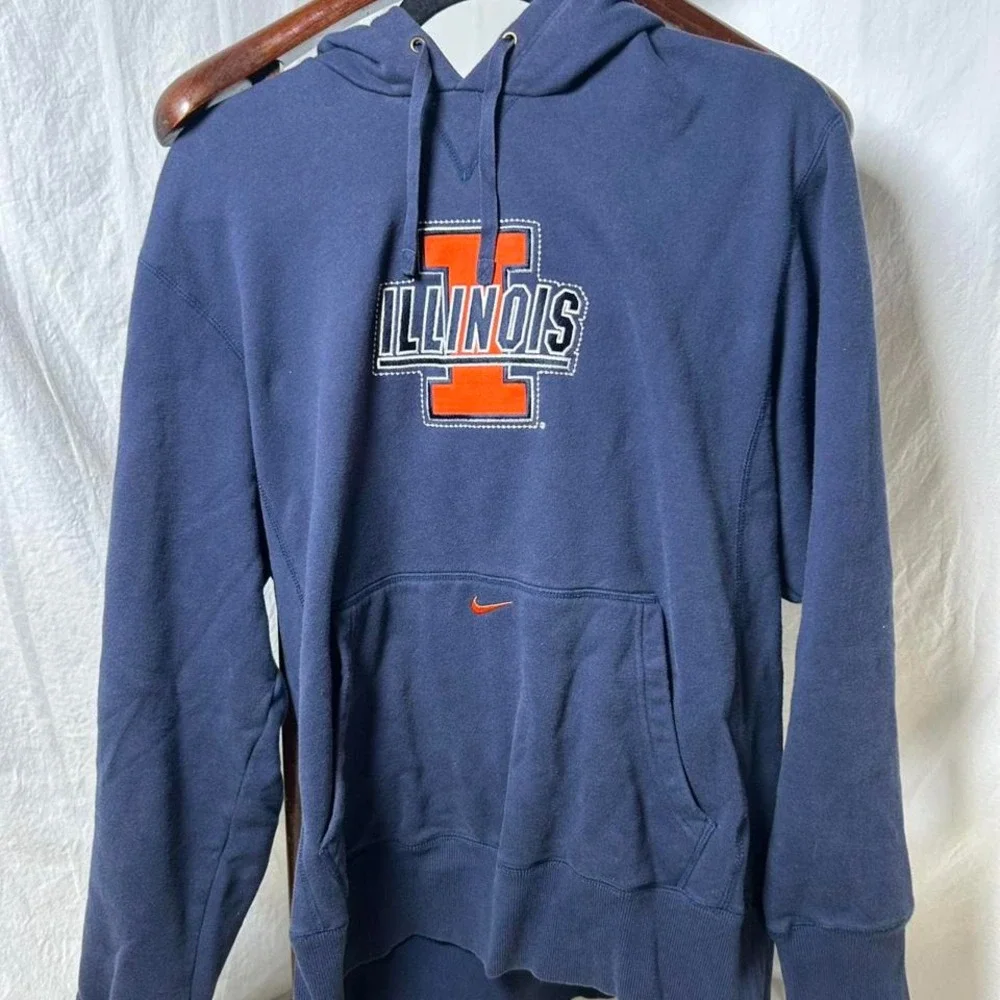Nike University of Illinois hoodie in blue and orange sportswear Medium‎